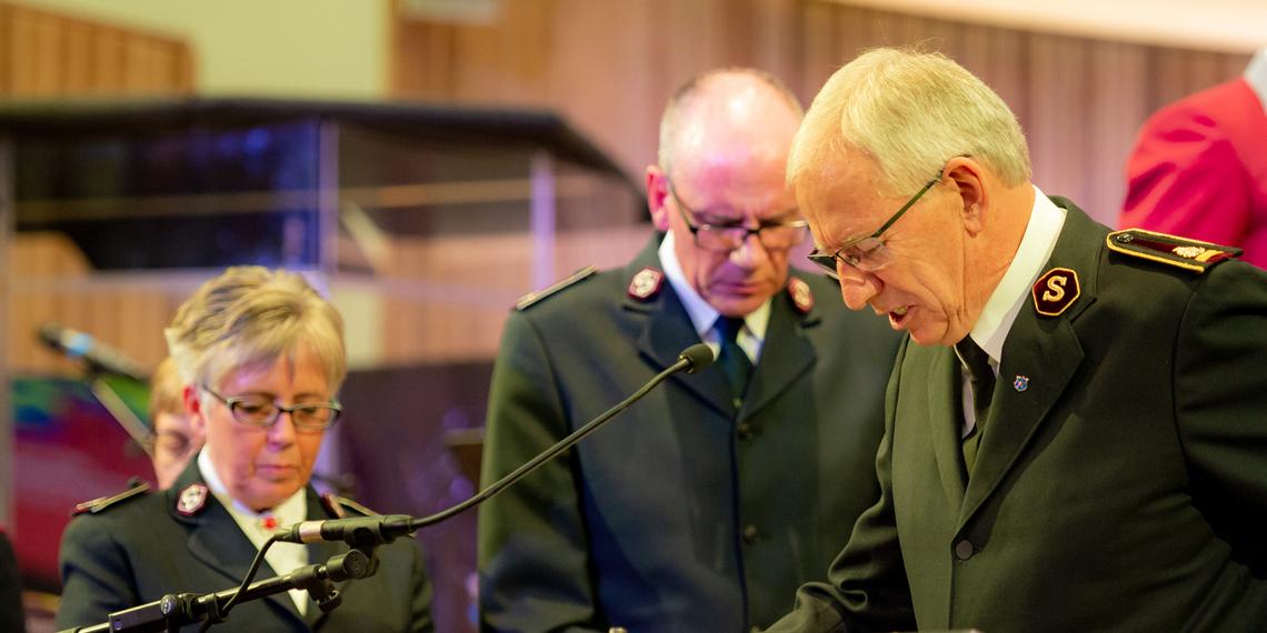 The General and Commissioner Rosalie Peddle install Commissioners Cotterill as UKI territorial leaders
